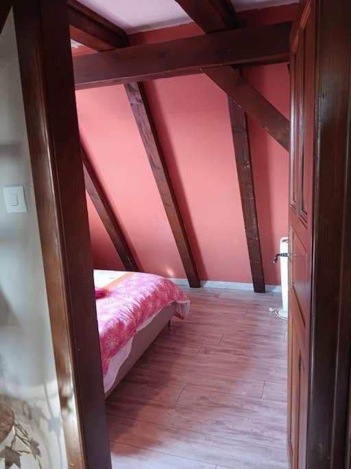 Gite Les Papillons รีโบวิลเล ภายนอก รูปภาพ